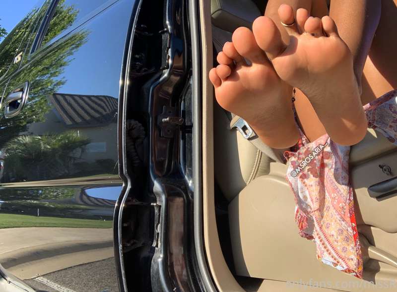 for my feet babes 🥰 4