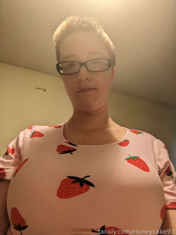 Honeycake93 - Fansly - 18 Dec, 2022 38