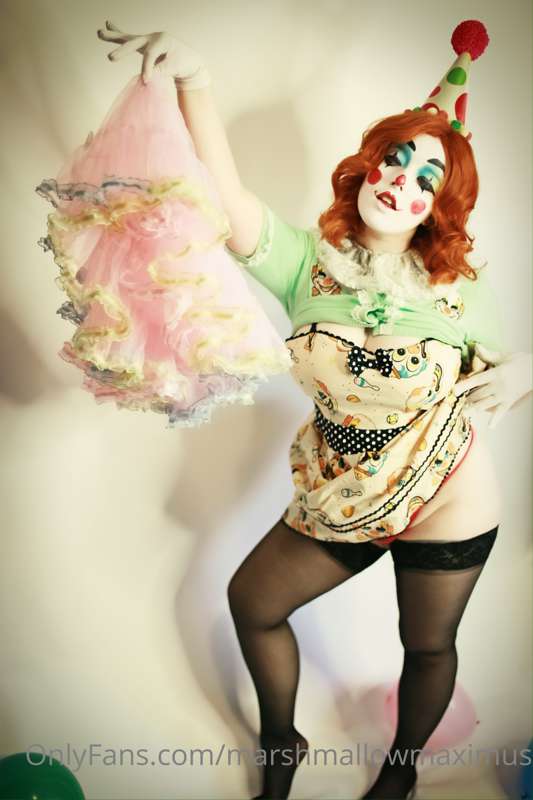 Retro Clown set (Part 1)
Ohhhh how fun it is to clown around.. 30