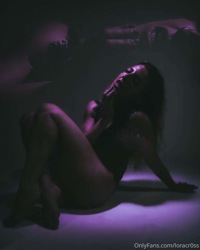 I love these pics -My girl and fellow model took these-@mann.. 2