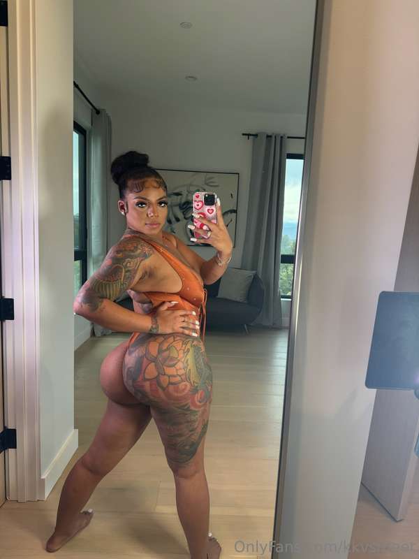 ass and titties you wont forget  8