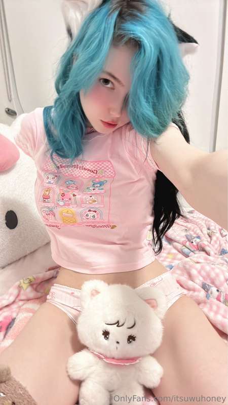 Bedtime, nya~! Join me in my cozy cute blankets, you look li.. 2