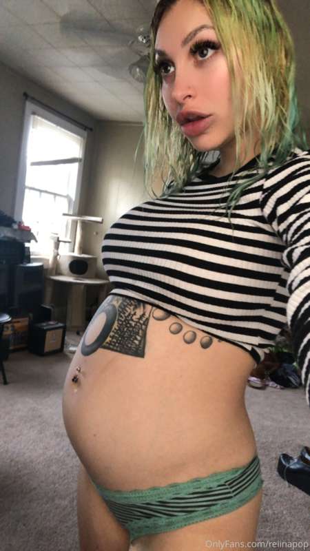kink content as per request - today’s fetish is belly stuffi.. 5