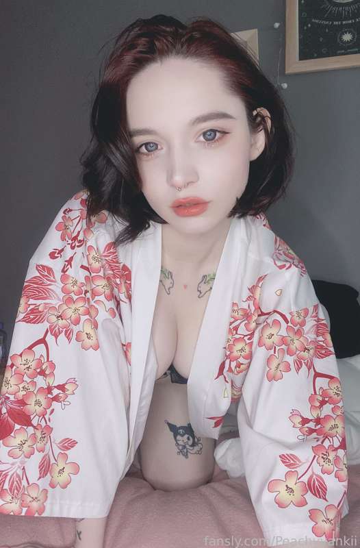 Peachyyankii - Fansly - 29 May, 2022 3