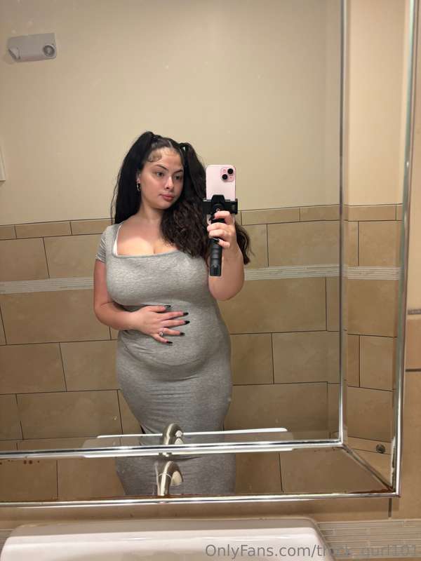 Thick_Gurl101 - Onlyfans - 10 Aug, 2024 24