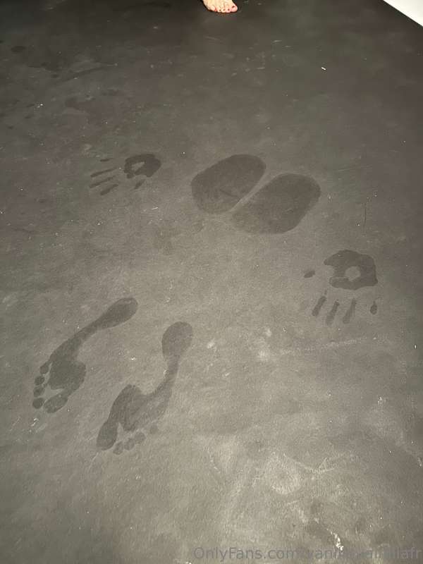 Hehe I'm an artist 1