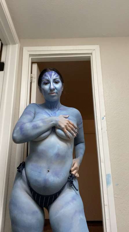 HAPPY HALLOWEEN FROM THE HOTTEST AVATAR YOU’VE EVER LAID EYE..