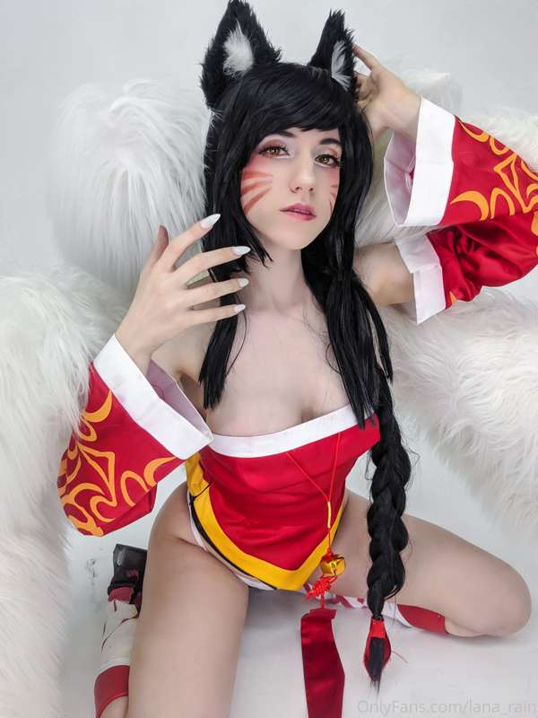 Ahri selfies 1