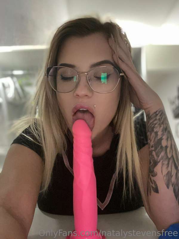 I miss your dick like crazy💖🥵

FOR MORE 🔥😜SEXY CONTENT 🍆💦FOL..