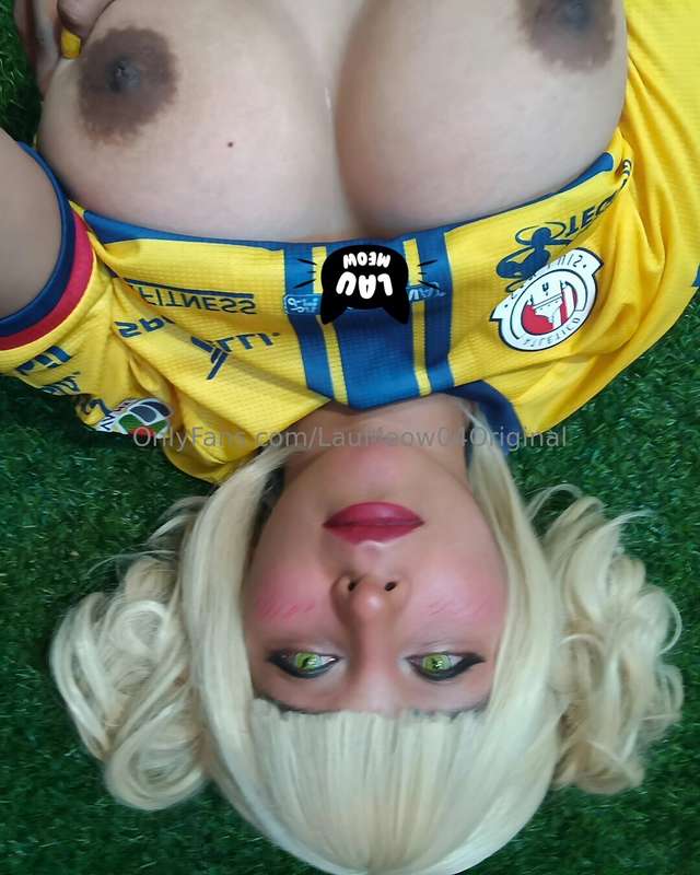 probando jsjsjs... Siempre es un buen momento para foto oppa.. 3