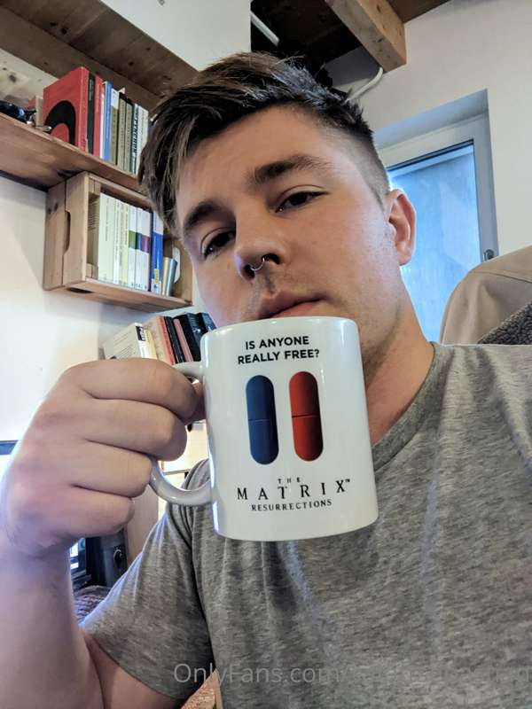 Also can you believe someone tried to get rid of this mug?!