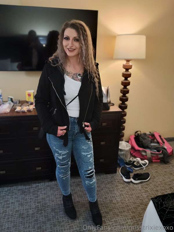 Vegas is such a sexy place.. I didn't want to leave! 🤩😘💋 4
