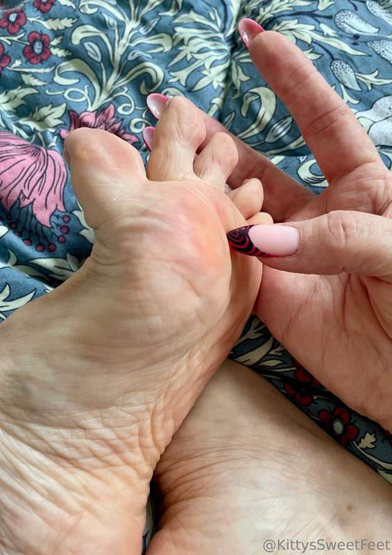 There’s nothing like the feeling of running my fingers over .. 6