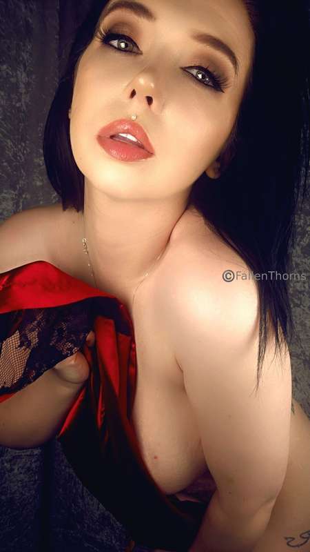 Fallenthorns - Onlyfans - 31 May, 2025