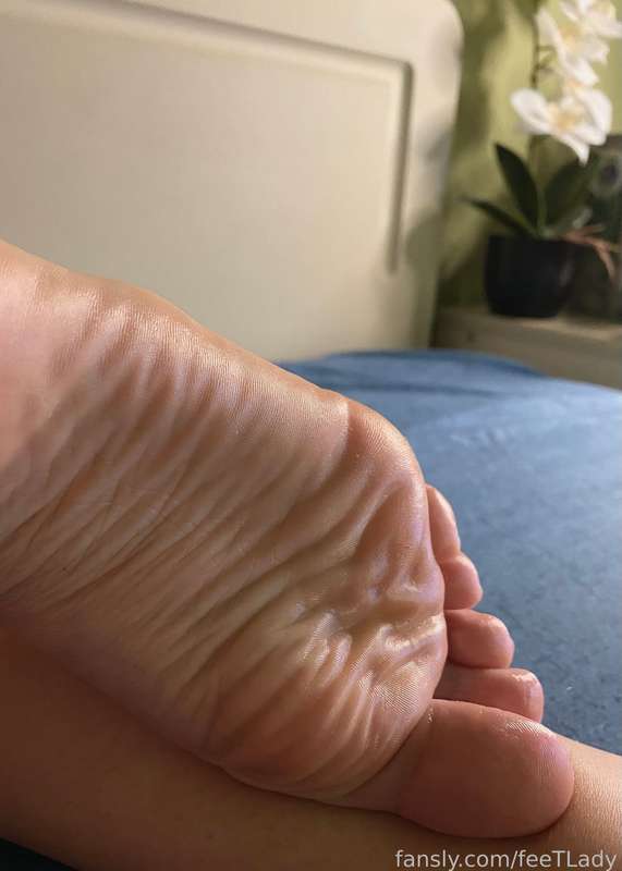 Feetlady - Fansly - 17 May, 2023 4