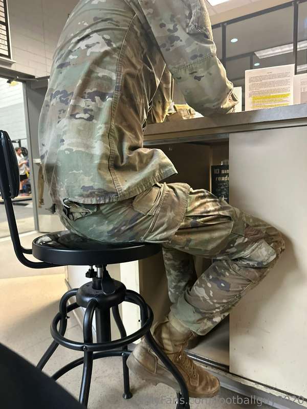 Hot boots and more! 19
