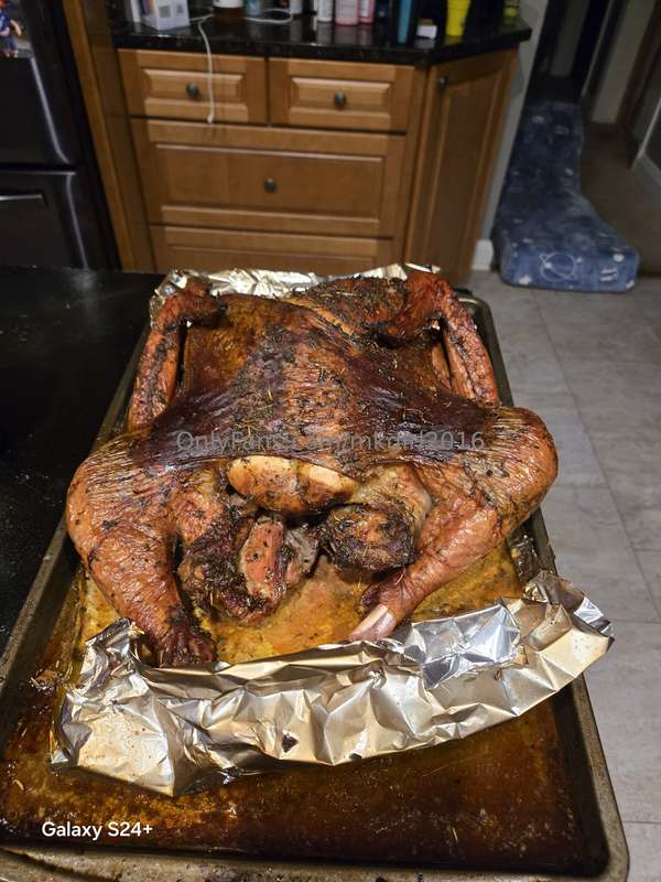 Happy holidays, everyone!!!! I've been so busy, making our h.. 5