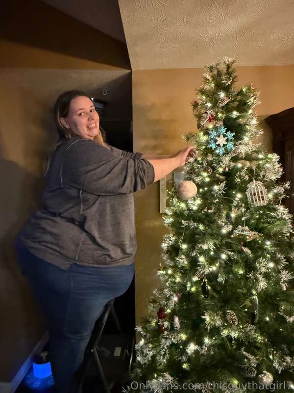 It’s the most wonderful time… of the year 🎄🤶🏻