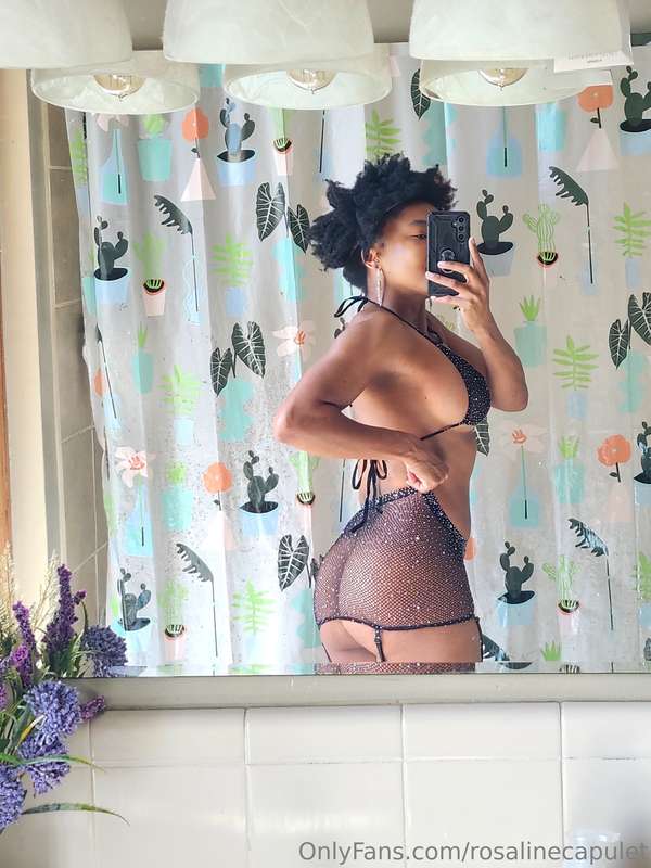 My body was made for fucking ❤️  6
