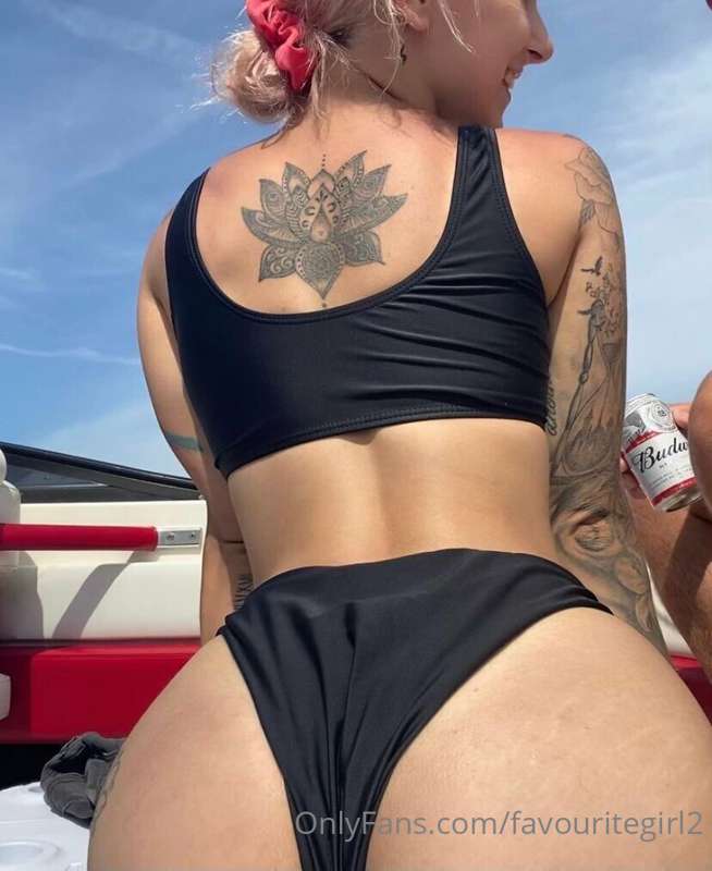 Front , back , or legs open?
