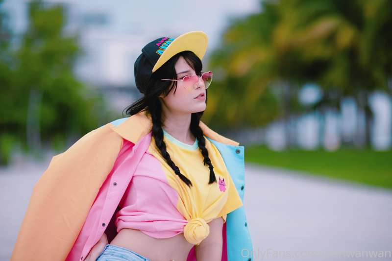 Here a full set from an apparel shoot I did for Apariart ♡ 19