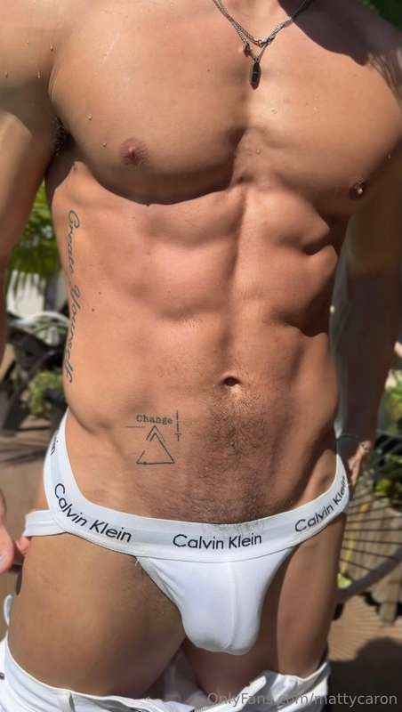 Abs flex 😏 like this post then message me “done” I’ll send o..