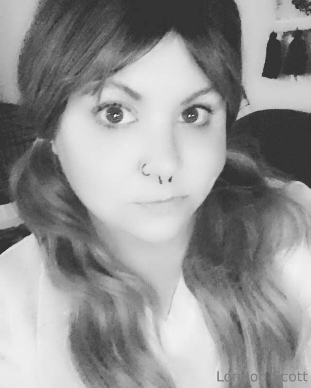 What can I do to make your night better? 💕🎀