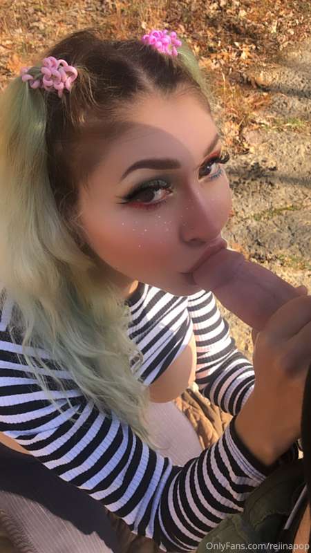 who wants to go hiking with me? 💕 3