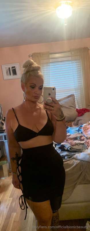 Bionicbeautybaddie - Onlyfans - 20 Nov, 2024