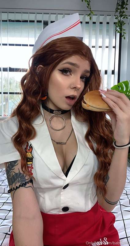 Waitress set pt. 1 🍔🖤 which patties do you prefer? Ass or ti.. 30