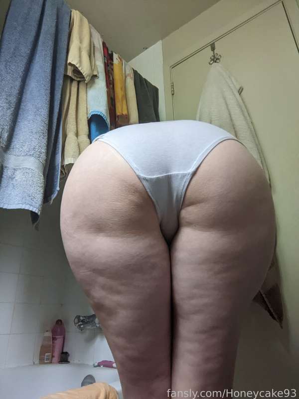 Honeycake93 - Fansly - 04 Dec, 2023 24