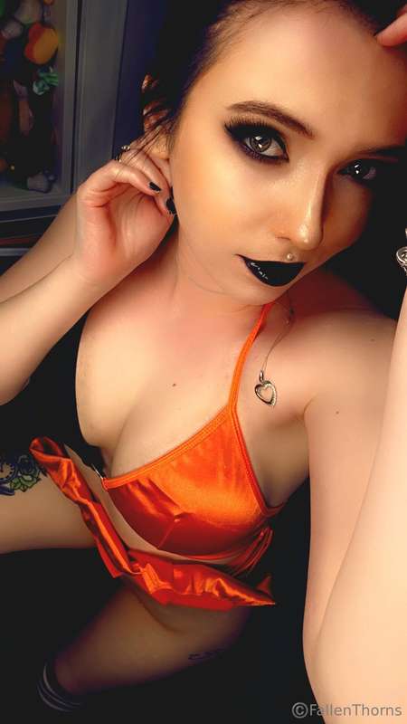 Fallenthorns - Onlyfans - 11 May, 2025