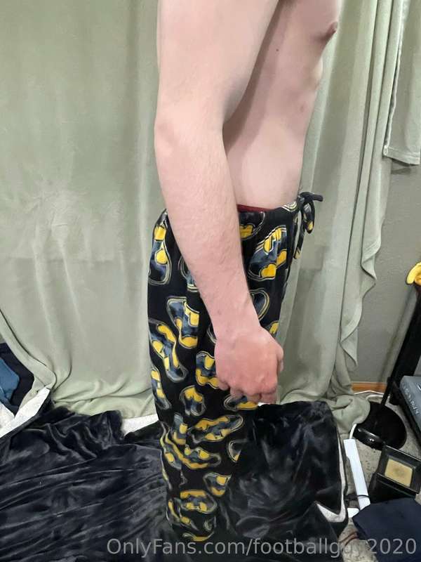 Shirtless specialist time 12