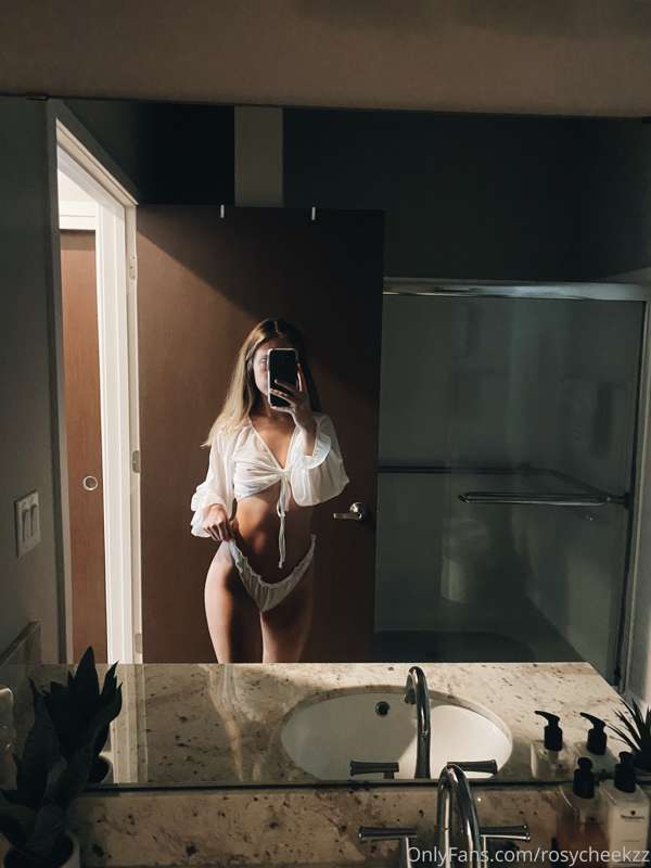 Rosycheekzz - Onlyfans - 06 Sep, 2021 1