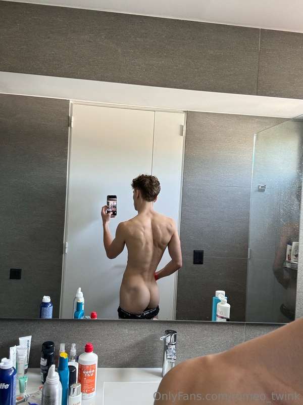 Romeo_Twink - Onlyfans - 10 Sep, 2024