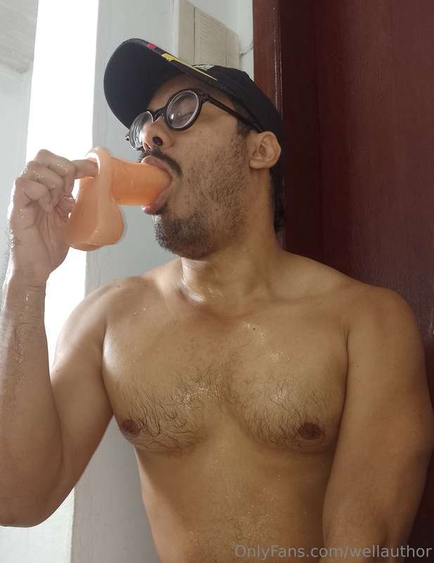 Cleaning my sex toys was fun 😜💦 1