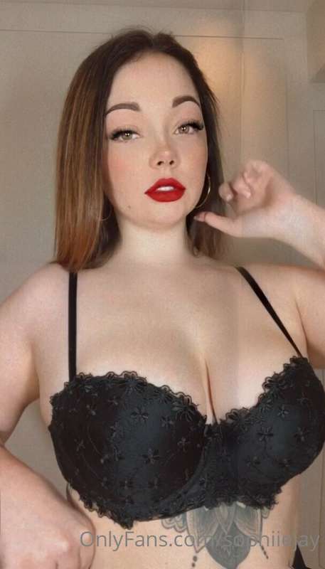 Bad Bitches Only 🚫 3
