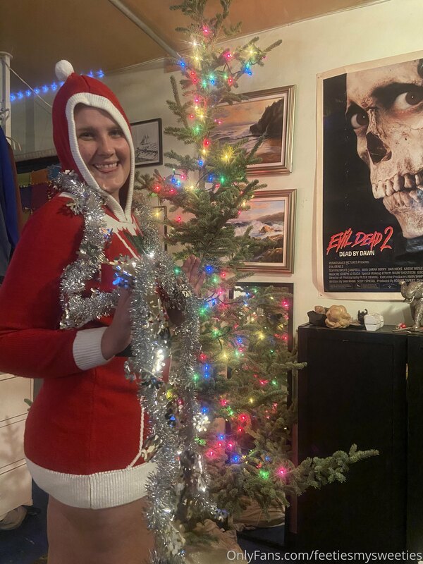 ⚠️Behind the scenes with Mrs Claus⚠️ I used to hate Christma..