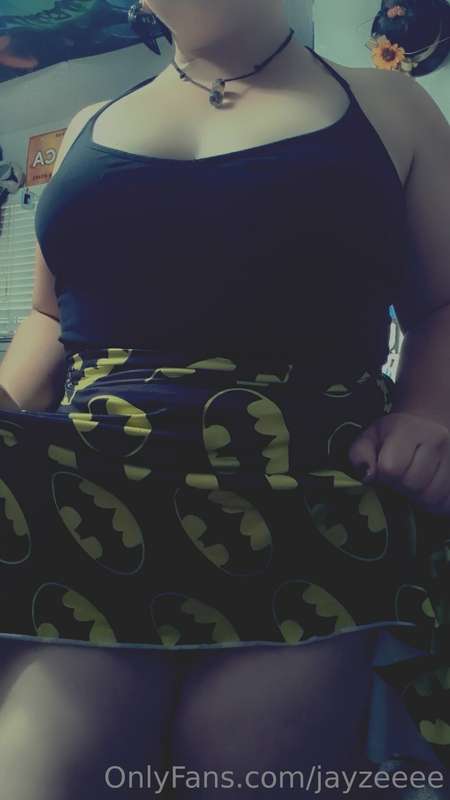 Isn't this the cutest skirt!! 🤩🫦 Who wants to see underneath..
