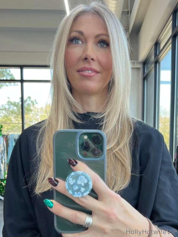 Love love LOVE my new hair 🥂🥂🥂