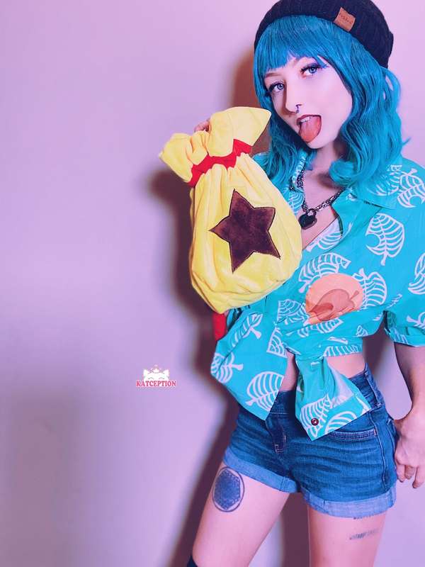 Animal crossing villager cosplay! 6