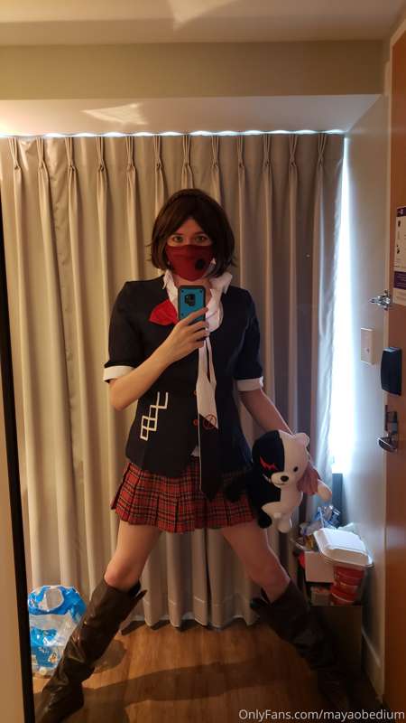 Puhuhu, I don't have the proper wig yet, so I'm going with t.. 6