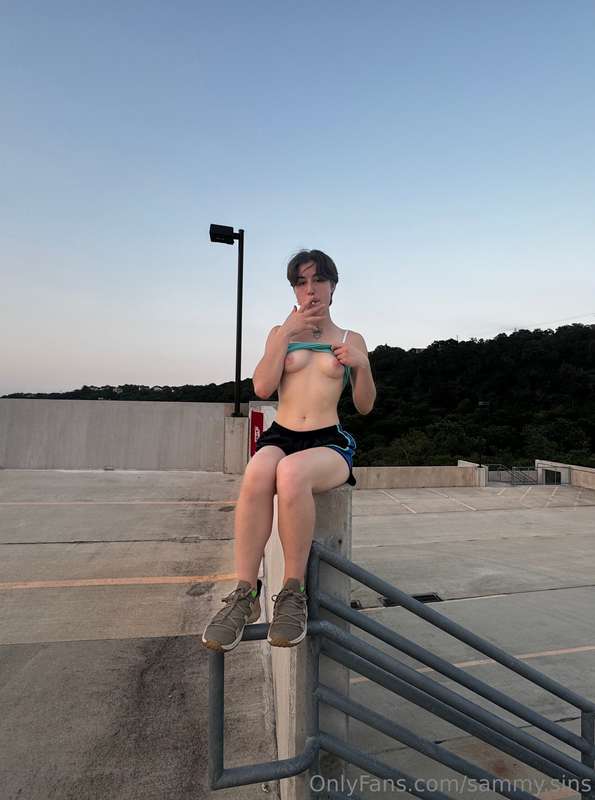 fun facts about me : I love parking garages & I love to watc.. 9