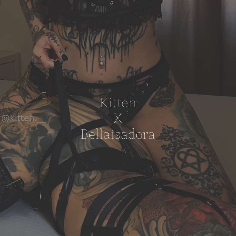 You are not ready 😈 I love to get comfy with @bellaisadora i..