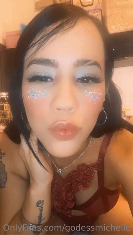 Me estaba maquillando y me masturbe ❤️🎥▶️💄 14