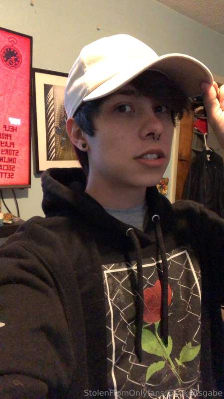 Some lil throwbacks for my followers :3 me bein a lil boi ho.. 5