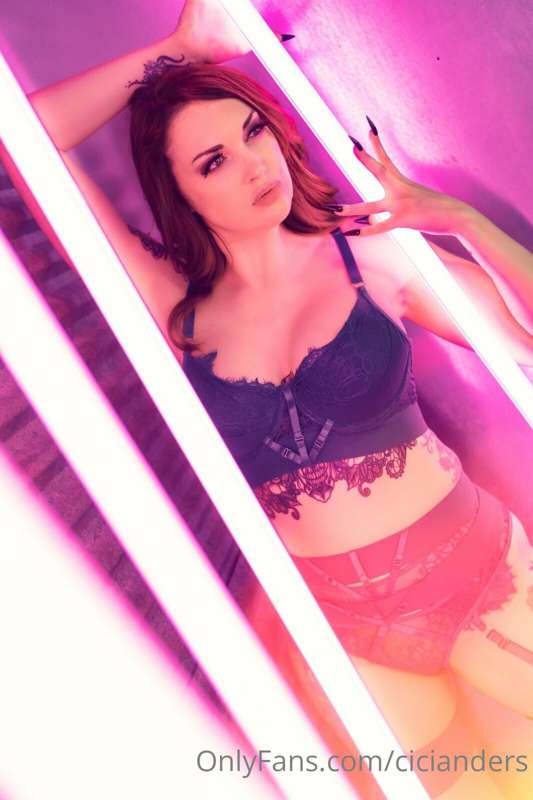 Am I ur neon fantasy?