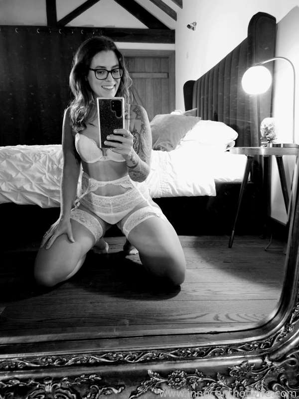Innocenthotwife - Fansly - 02 Dec, 2024
