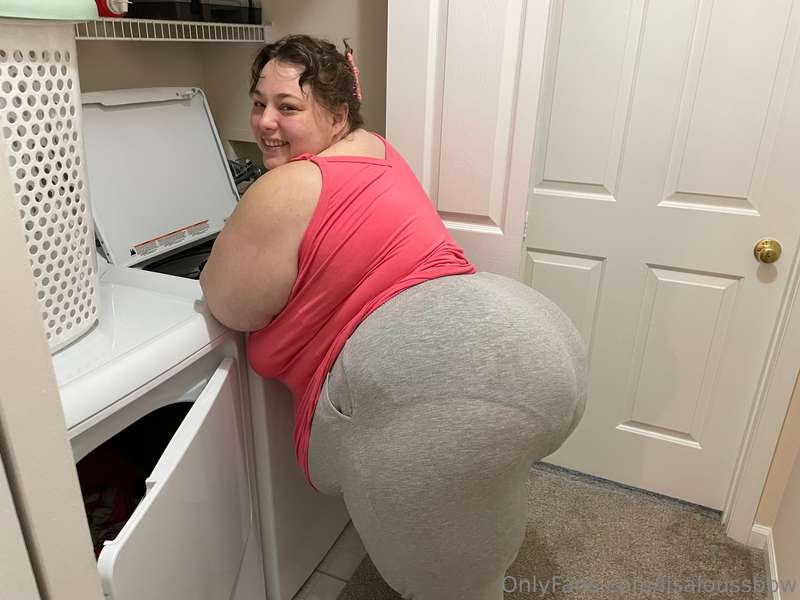 Fat housewife 🐷🥰