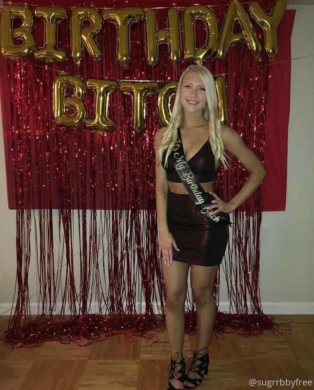 Double tap if you’d fuck my bestie! She loves to give head ?..